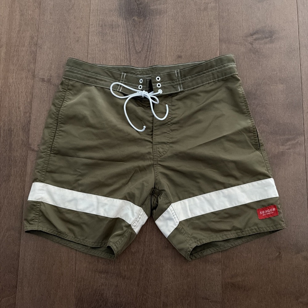 Seager Goldmines Trunk Men's Swim Trunks Size 30 Drawstring Pockets